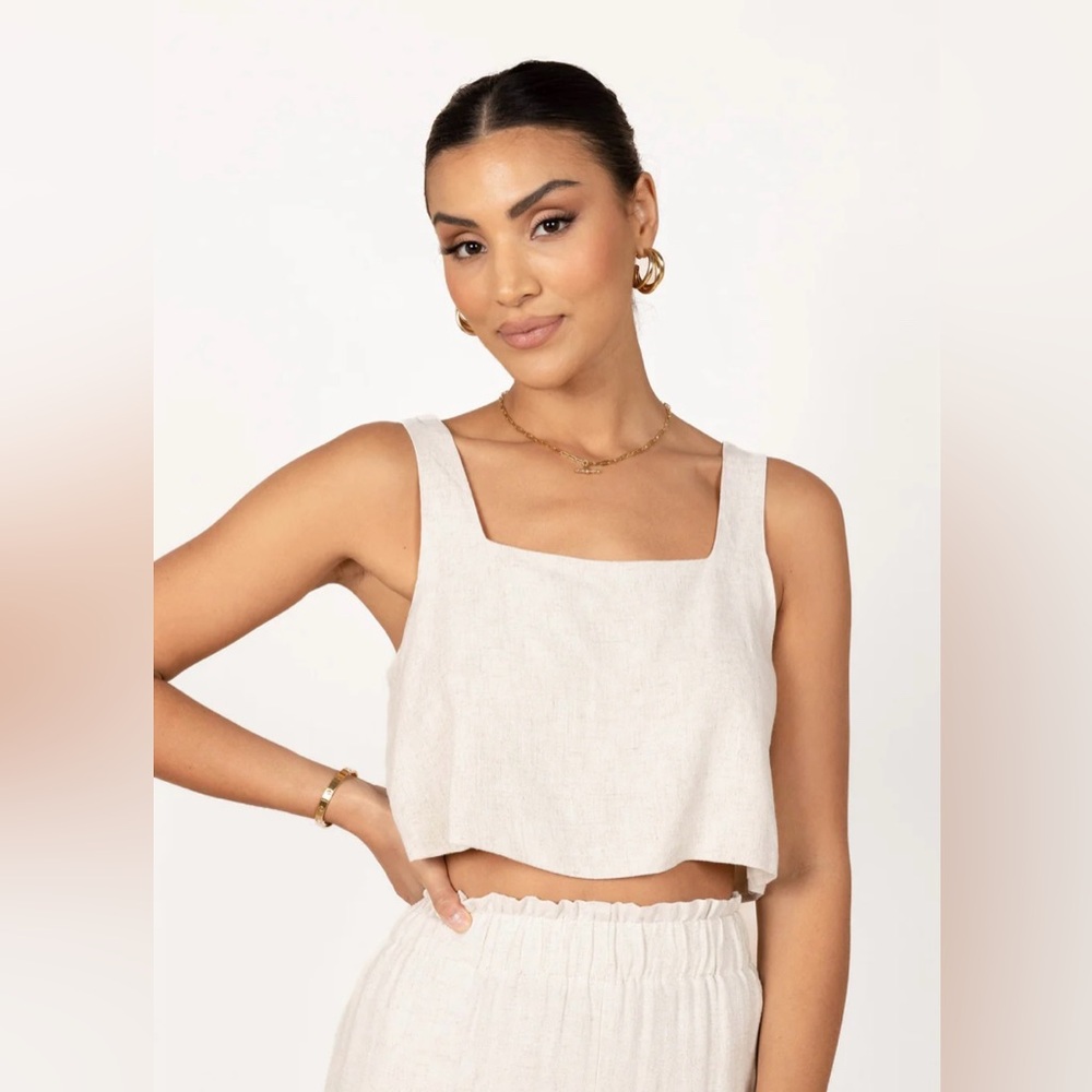 Petal & Pup Cream Crop Top